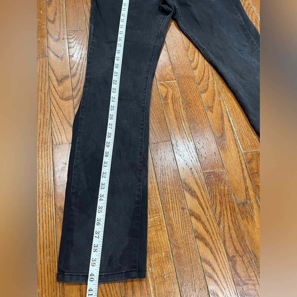 Classic Black Skinny Jeans for Men - Picture 5 of 16